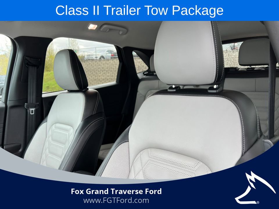 Certified 2023 Ford Escape Platinum w/ Premium Technology Package AWD/4WD image 11