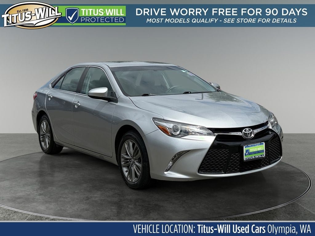Used 2017 Toyota Camry SE FWD image 1