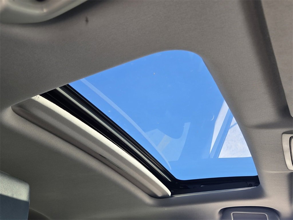 Used 2018 Honda CR-V EX-L image 17