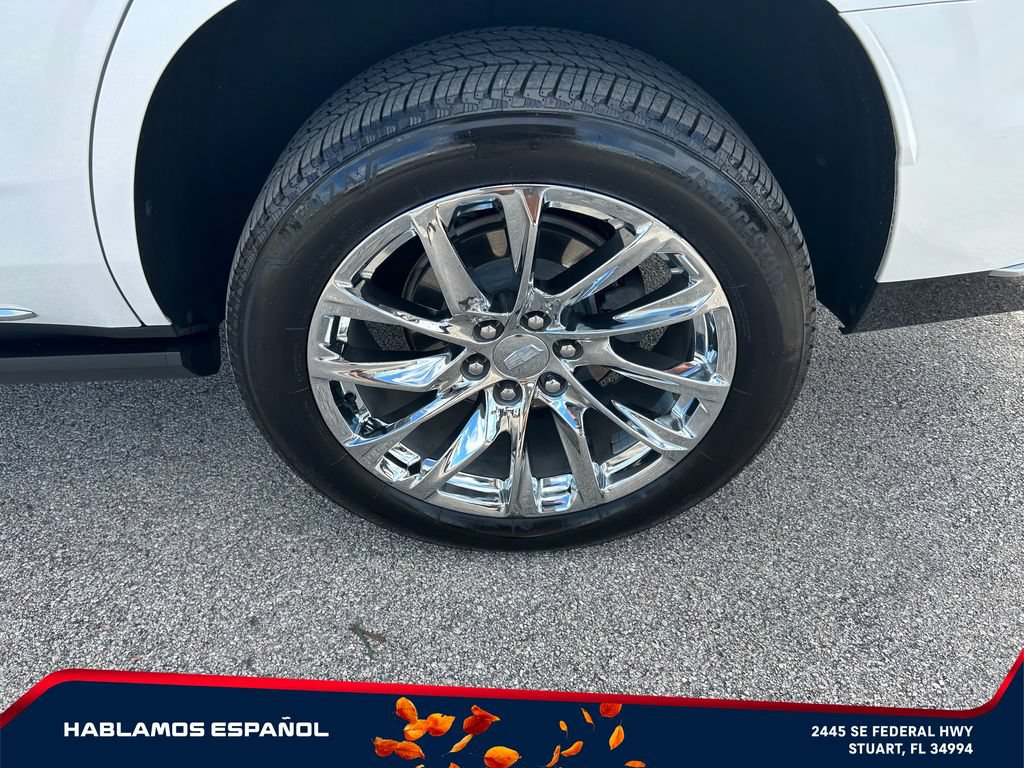 Used 2023 Cadillac Escalade Premium Luxury w/ LPO, Radiant Package AWD/4WD image 9