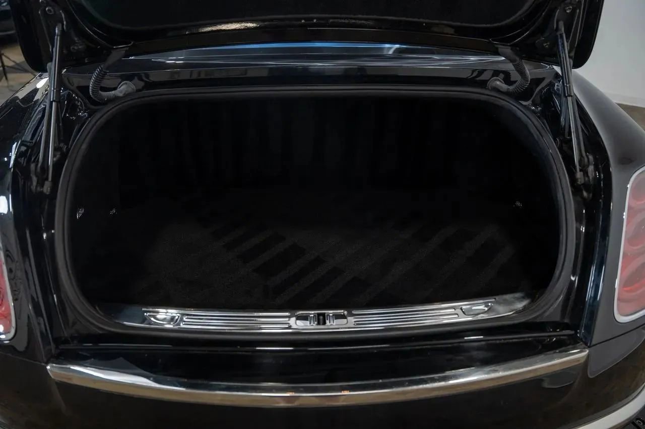 Used 2011 Bentley Mulsanne image 23