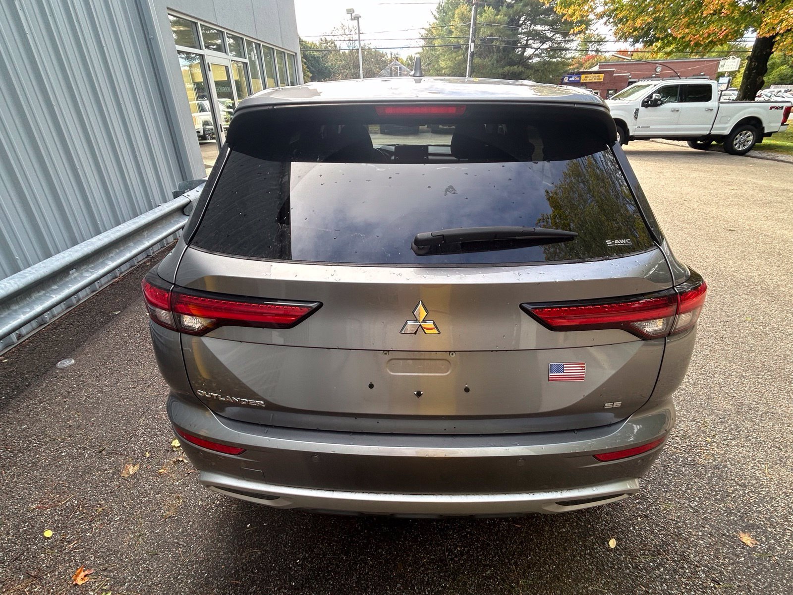 Used 2024 Mitsubishi Outlander SE AWD/4WD image 6