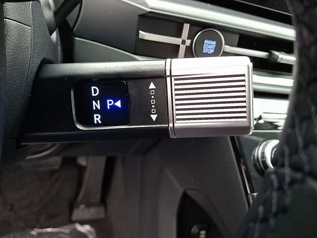 New 2026 Hyundai Santa Fe SE image 8