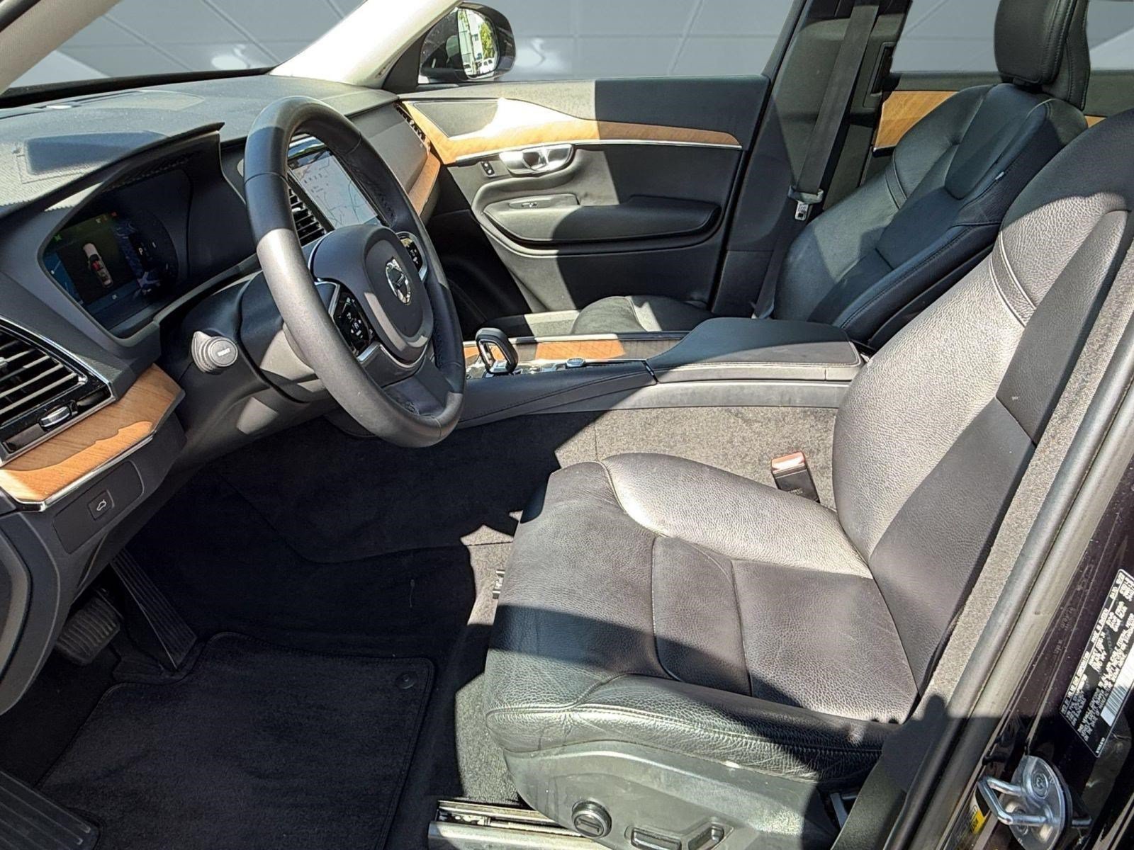 Certified 2023 Volvo XC90 B5 Plus w/ Protection Package Premier AWD/4WD image 5