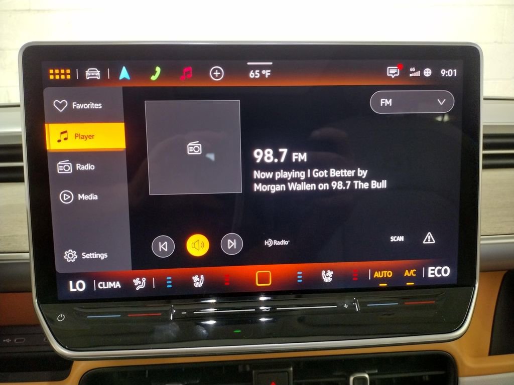 New 2025 Volkswagen ID. Buzz 1st Edition image 34