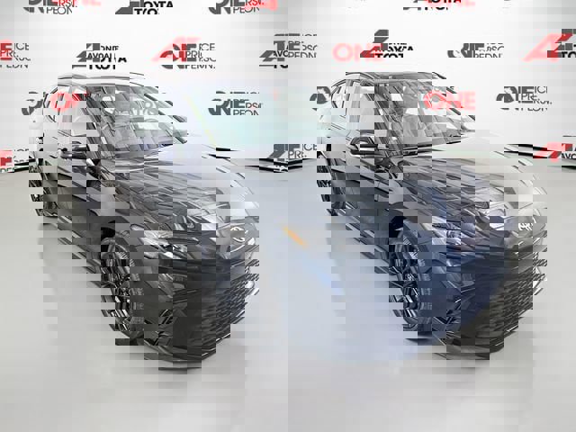 Certified 2025 Toyota Camry SE video 1