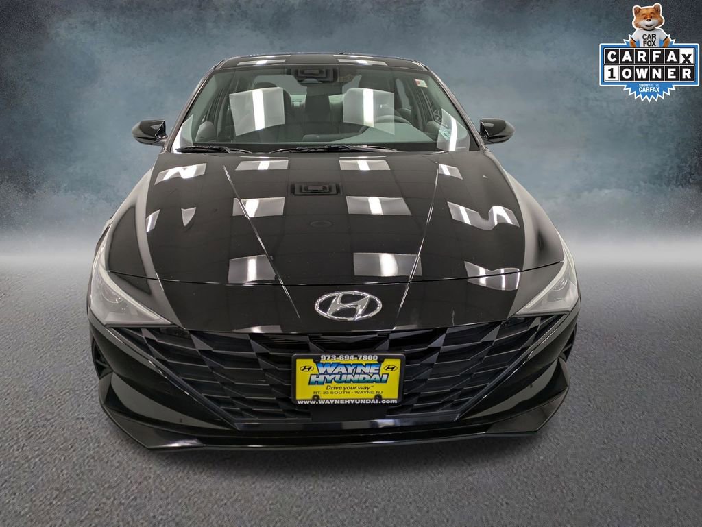 Used 2023 Hyundai Elantra SEL w/ Convenience Package image 2