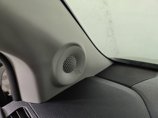 New 2025 Toyota Sienna XLE image 24