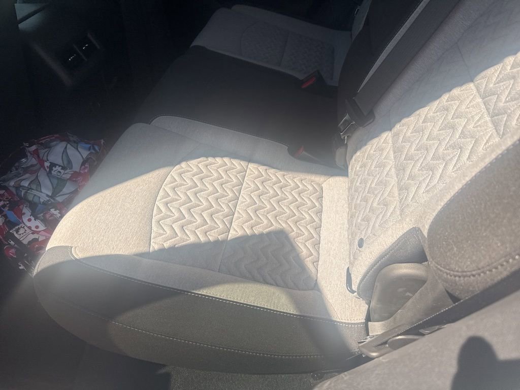 Used 2023 Chevrolet Equinox LT image 13