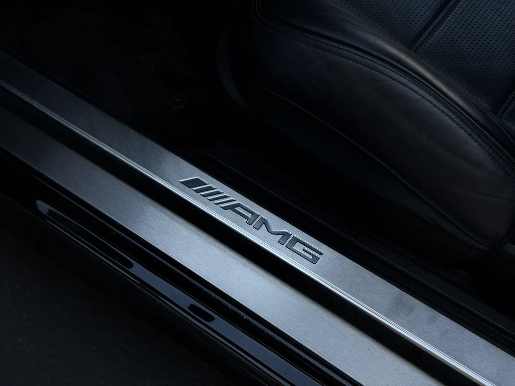 Used 2012 Mercedes-Benz CL 63 AMG image 26