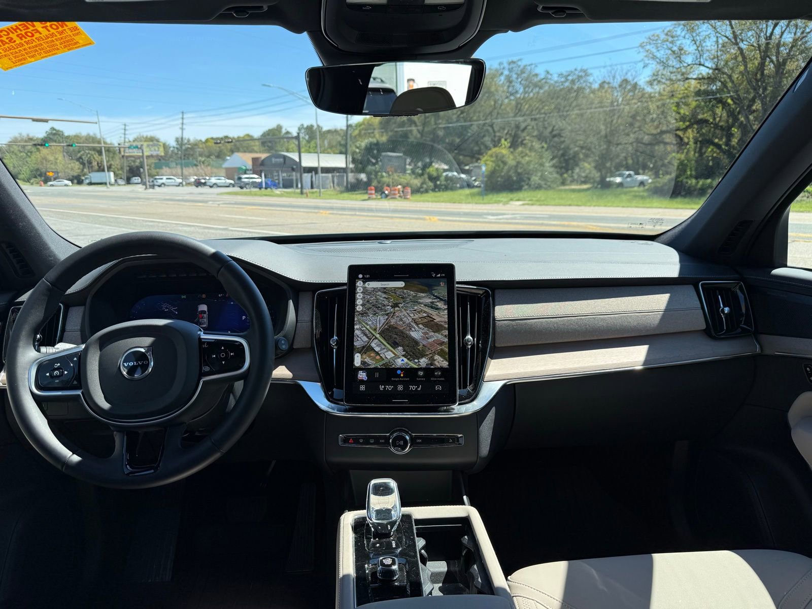 Used 2026 Volvo XC90 B6 Plus w/ Protection Package Premier image 12