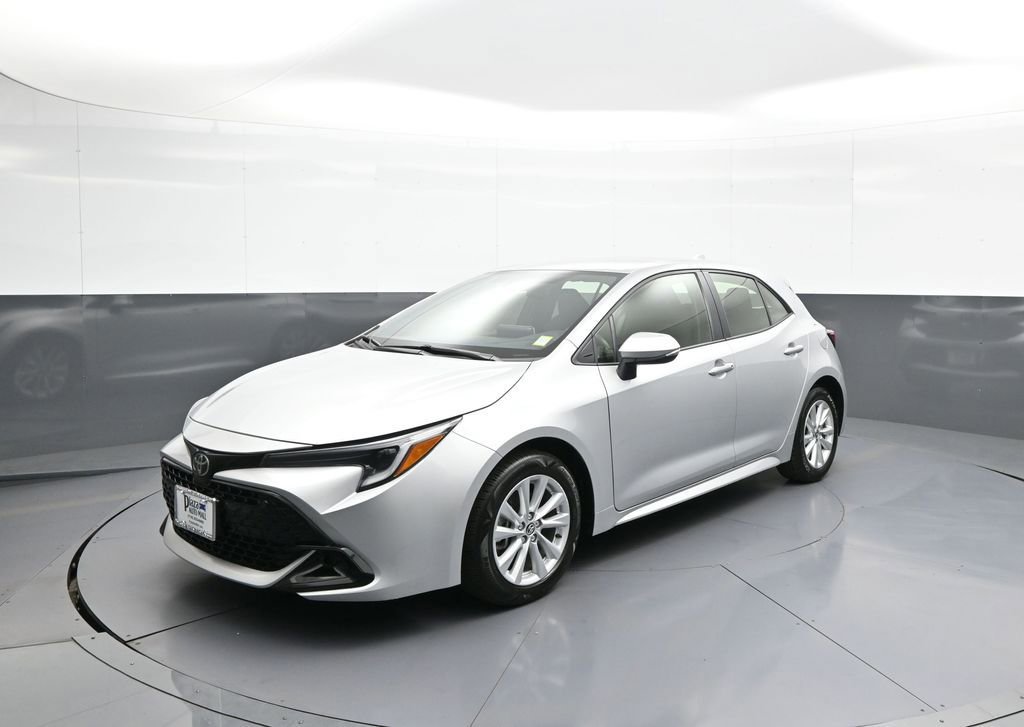 Used 2024 Toyota Corolla SE FWD image 1