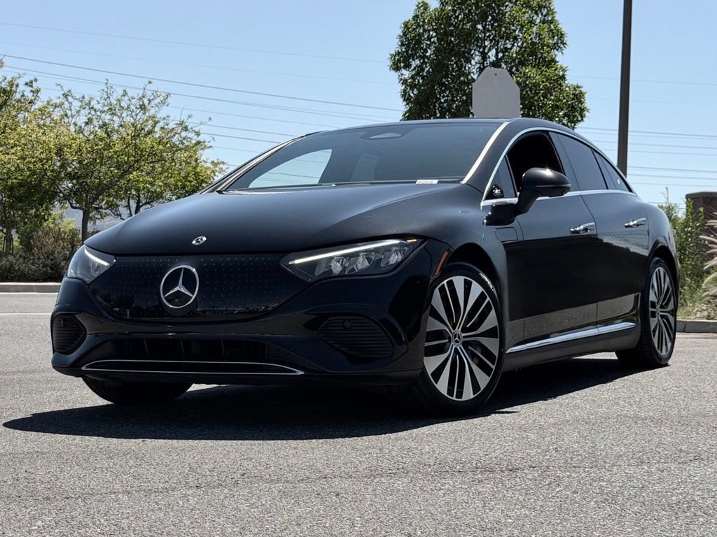 Certified 2023 Mercedes-Benz EQE 500 4MATIC Sedan image 2