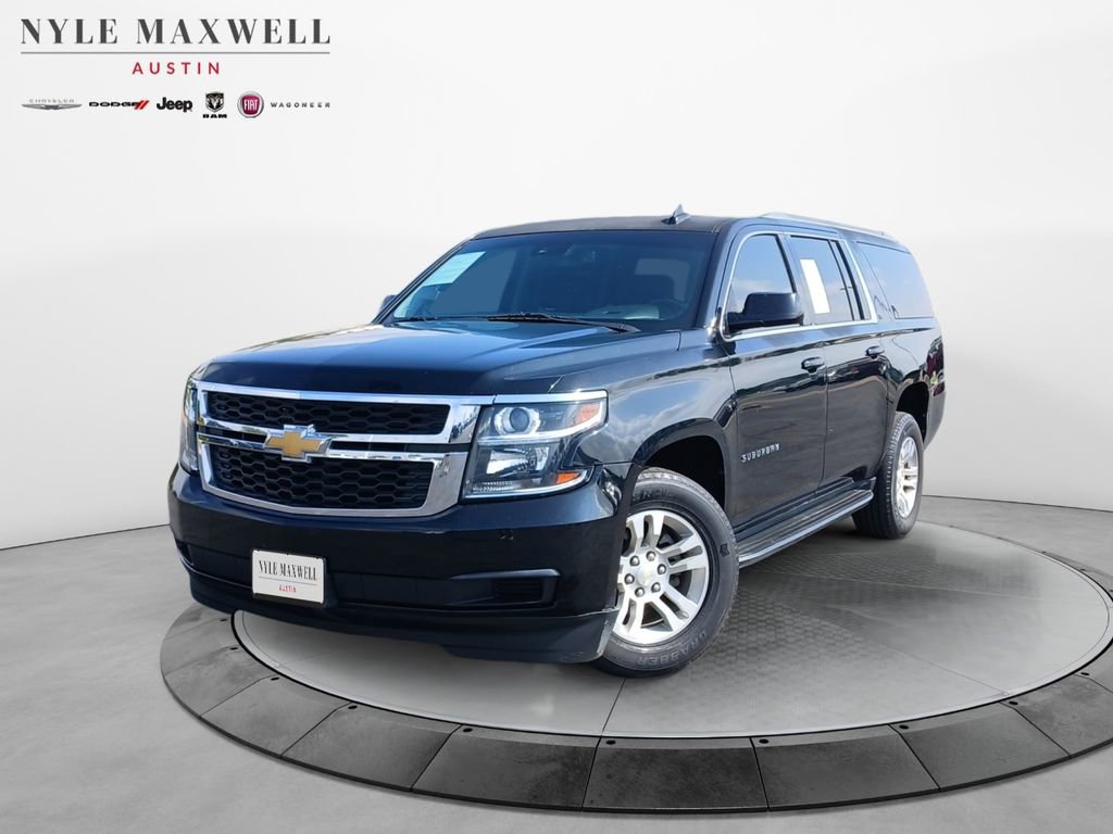 Used 2018 Chevrolet Suburban LT RWD image 1