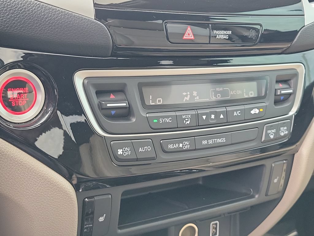 Used 2020 Honda Ridgeline RTL-E image 17