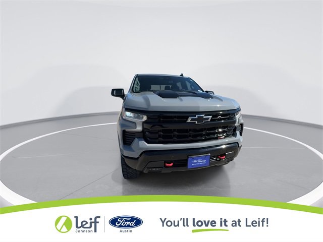 Used 2024 Chevrolet Silverado 1500 LT Trail Boss w/ Convenience Package II image 3
