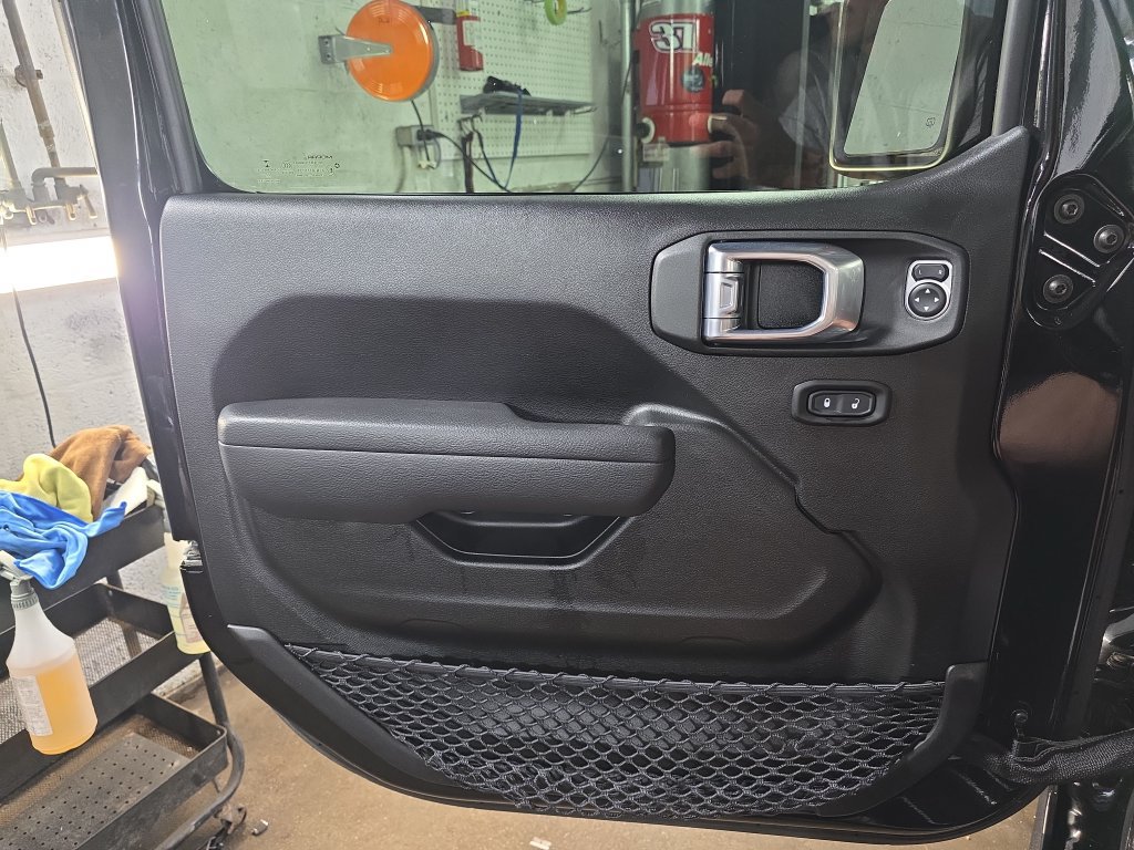 Used 2023 Jeep Wrangler Unlimited Sport AWD/4WD image 25