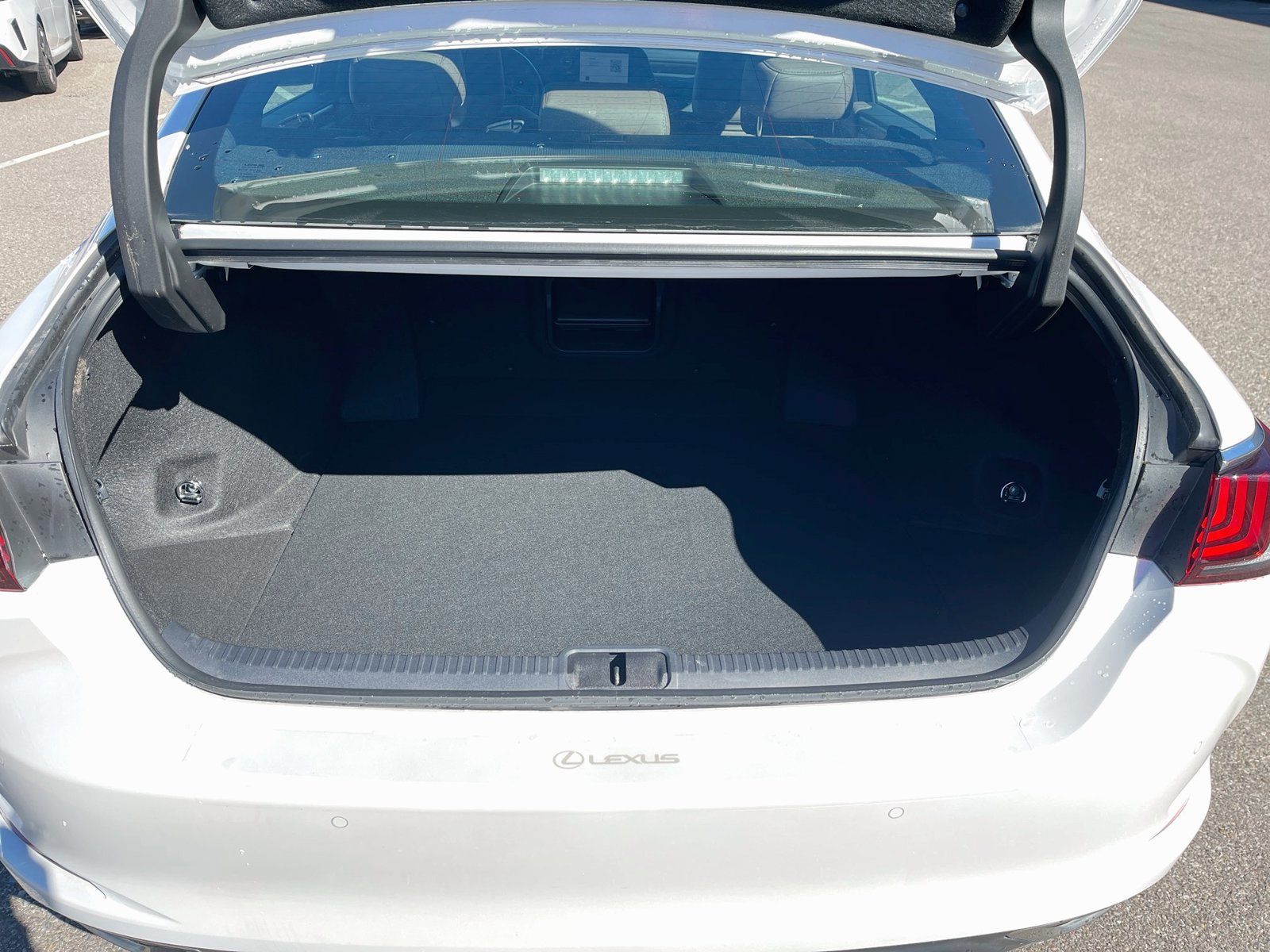 Used 2025 Lexus ES 350 w/ Premium Package FWD image 27
