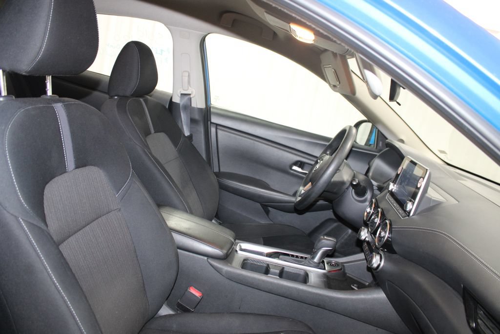Used 2024 Nissan Sentra SV FWD image 23