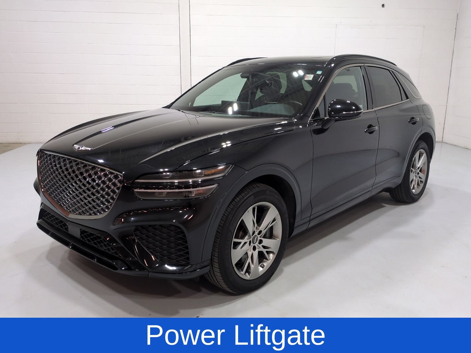 Certified 2025 Genesis GV70 3.5T Sport AWD/4WD image 7