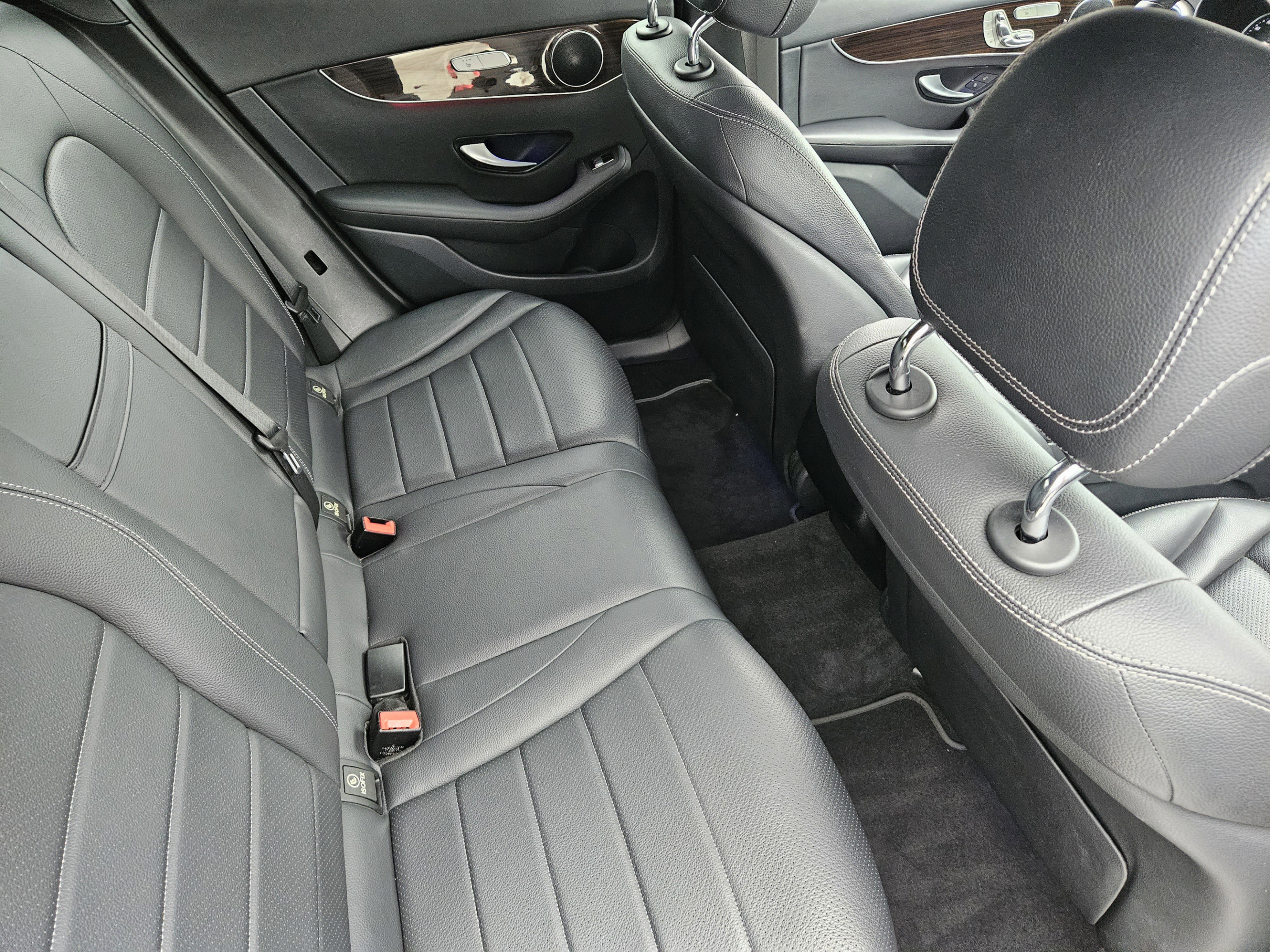 Used 2020 Mercedes-Benz GLC 300 image 12