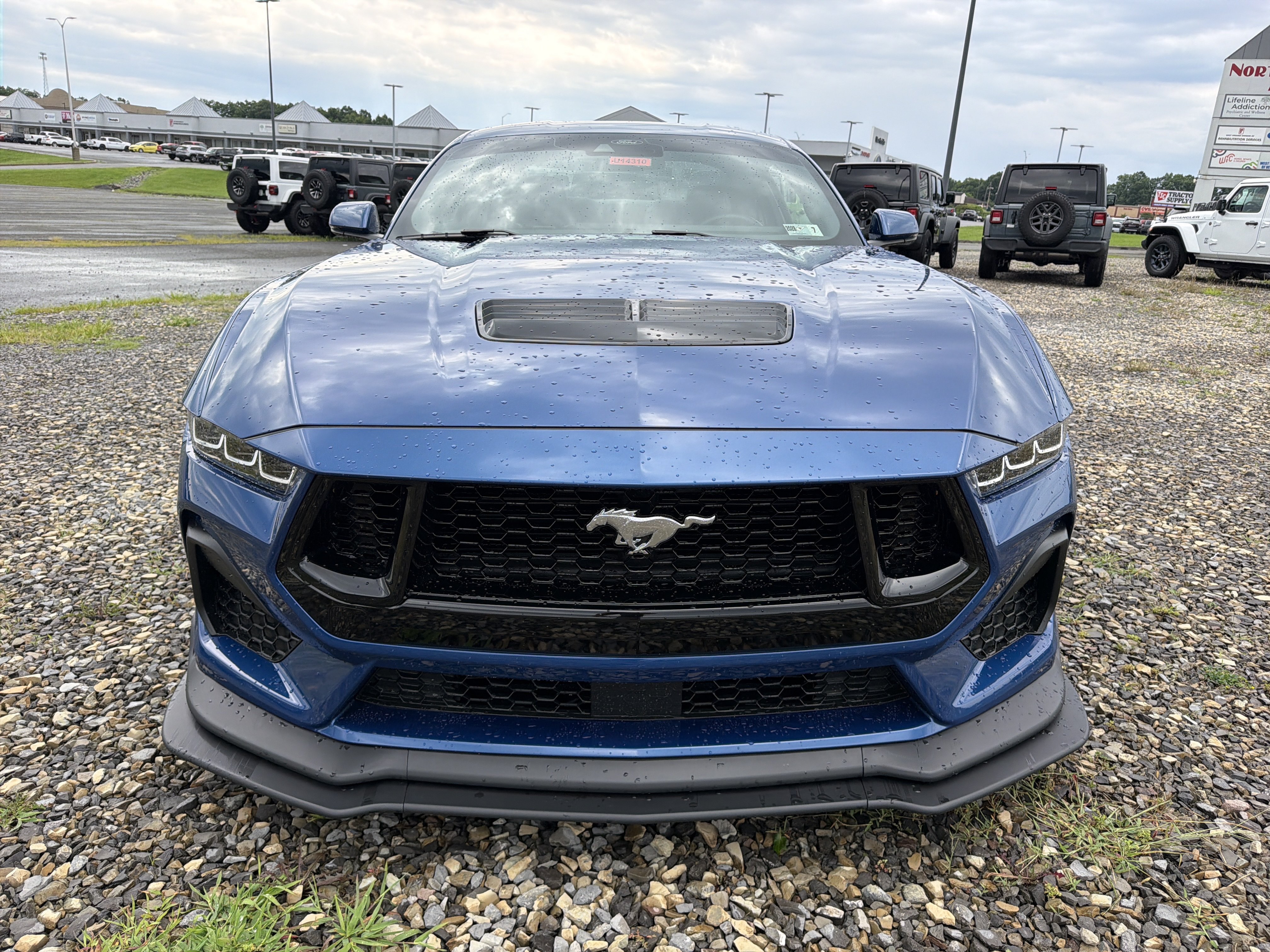 Used 2024 Ford Mustang GT Premium RWD image 11