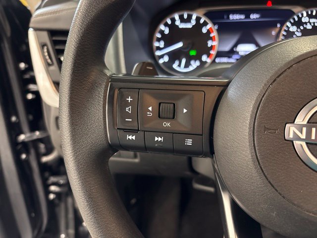 Used 2024 Nissan Rogue SV AWD/4WD image 22