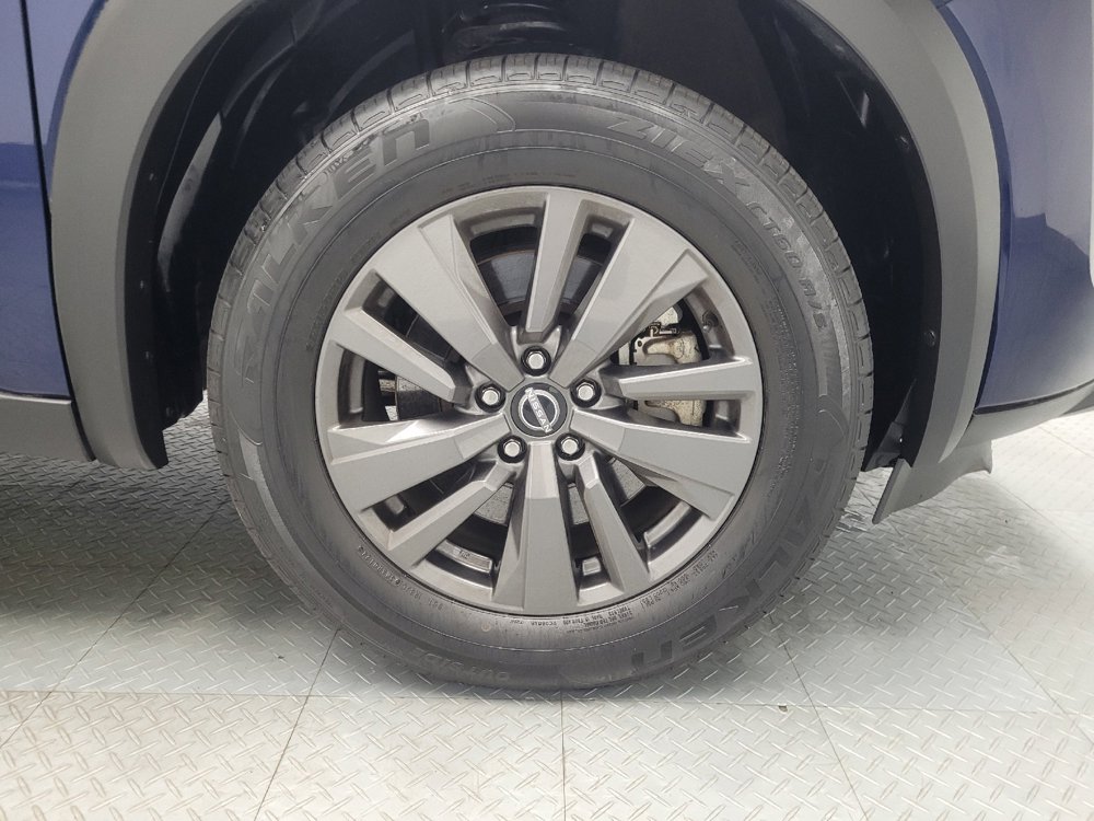 Used 2022 Nissan Pathfinder S image 31