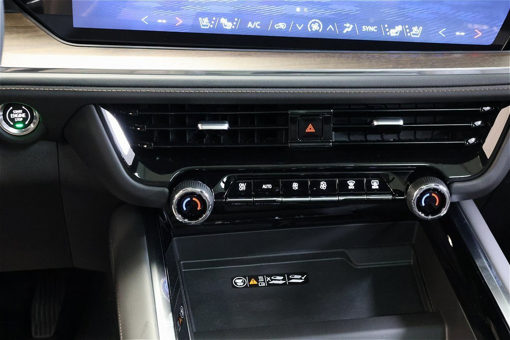 New 2025 Chevrolet Suburban High Country image 13