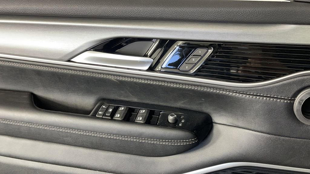 New 2025 Jeep Wagoneer Series II image 30