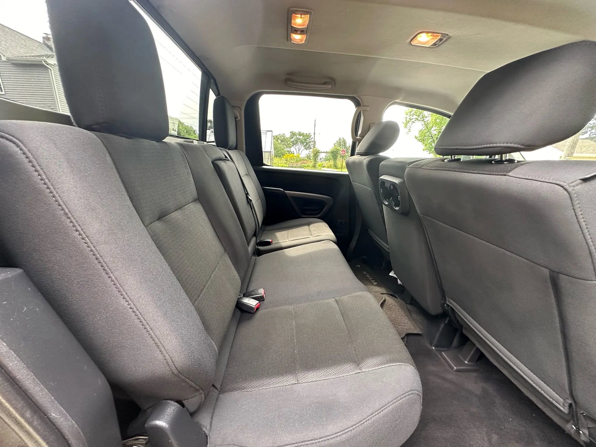 Used 2015 Nissan Titan PRO-4X image 27