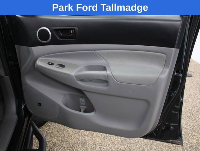 Used 2010 Toyota Tacoma 4x4 Double Cab image 19