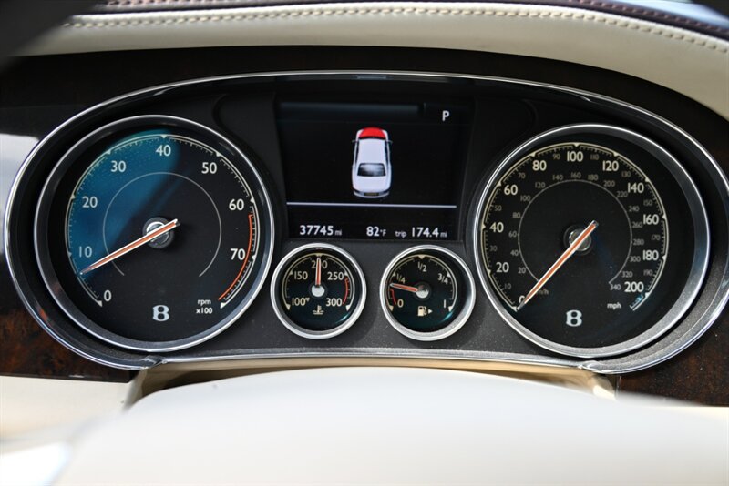 Used 2016 Bentley Flying Spur V8 AWD/4WD image 37
