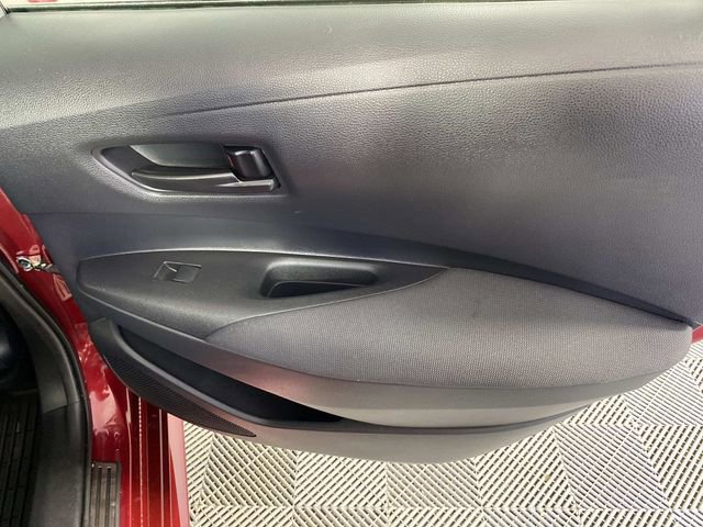 Used 2025 Toyota Corolla LE FWD image 24