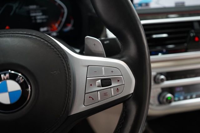 Used 2021 BMW 740i xDrive w/ M Sport Package image 22