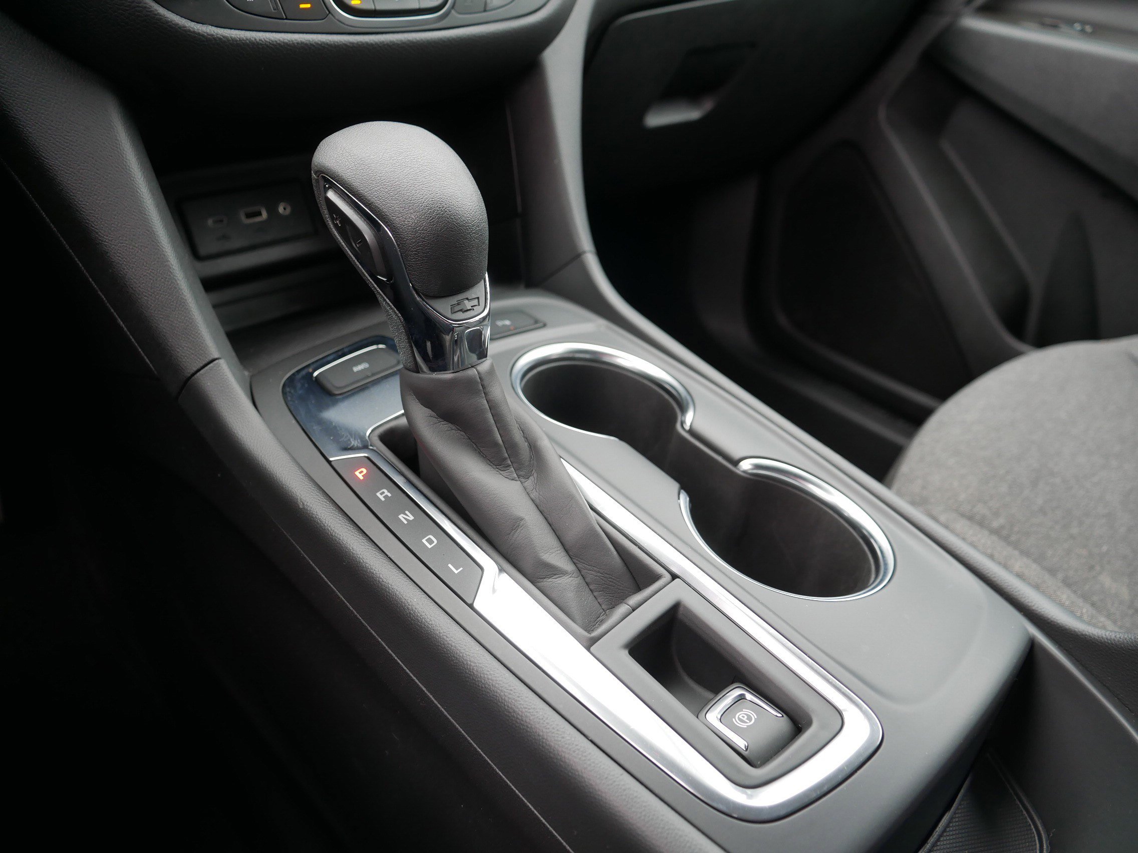Used 2023 Chevrolet Equinox LT image 24