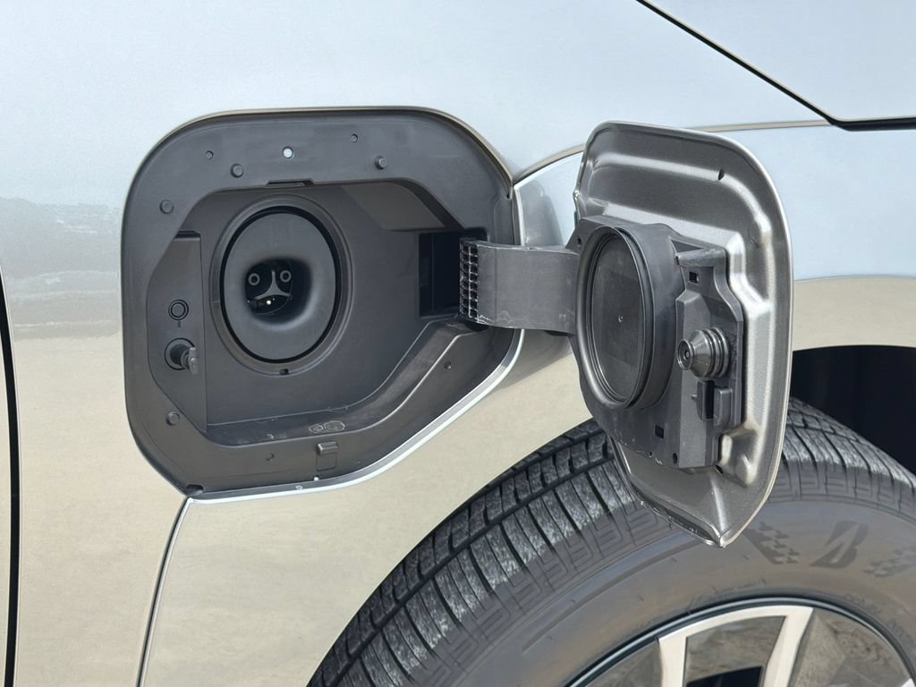 New 2026 Toyota bZ FWD image 9