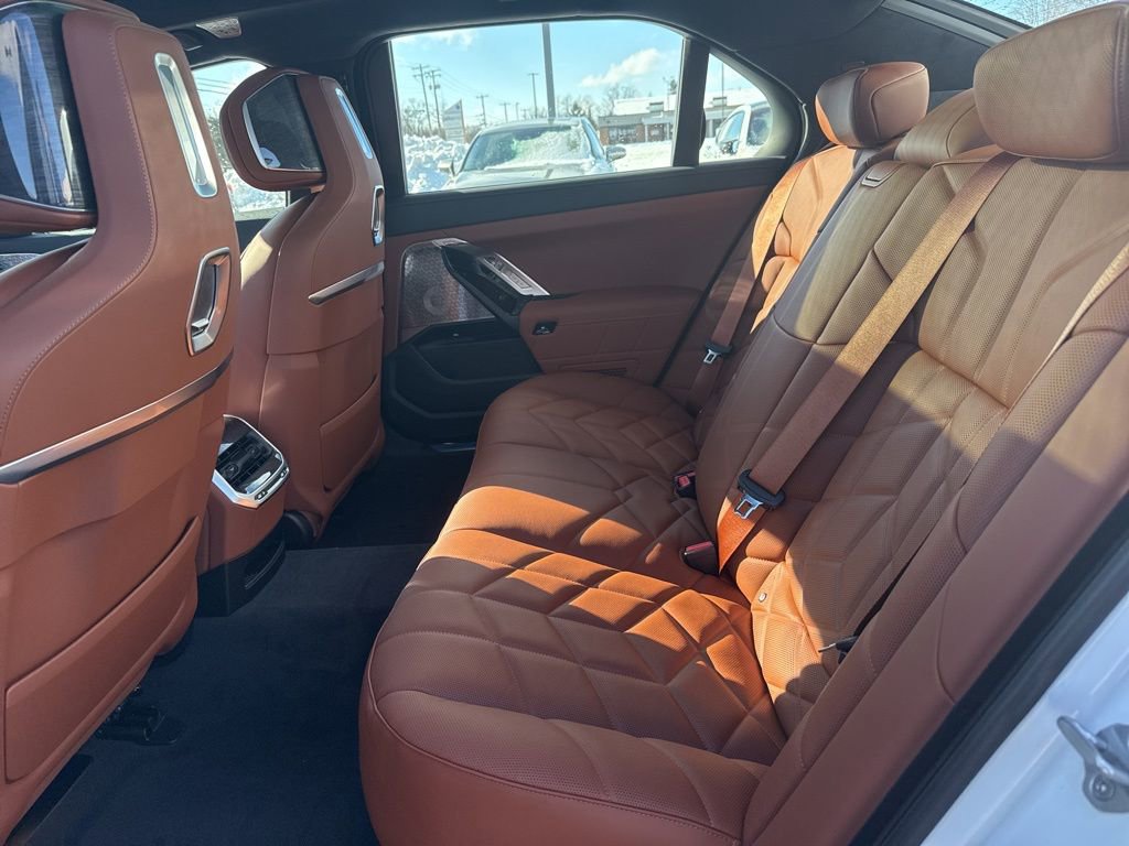 New 2026 BMW 760i xDrive w/ Executive Package image 20