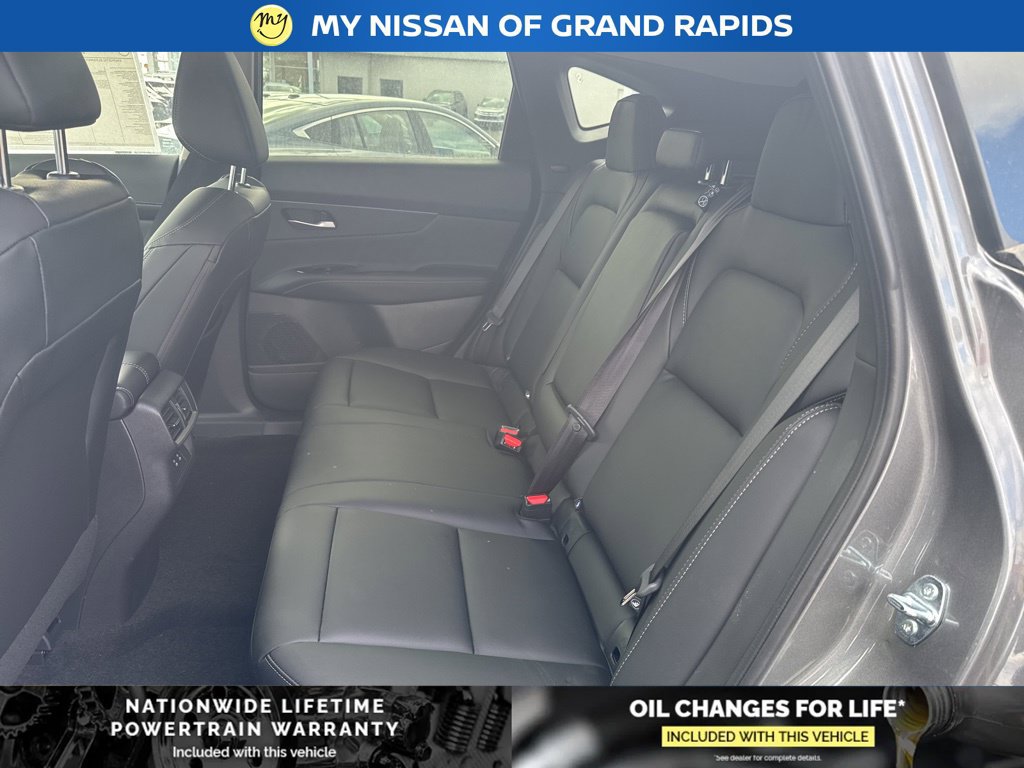 New 2026 Nissan Murano SV AWD/4WD image 8