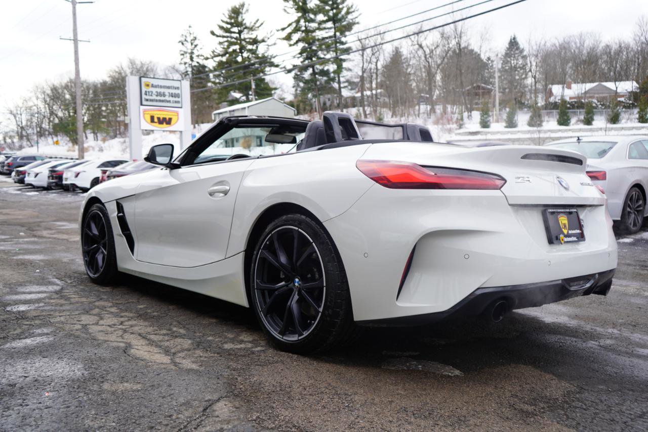 Used 2023 BMW Z4 sDrive30i w/ Premium Package image 10