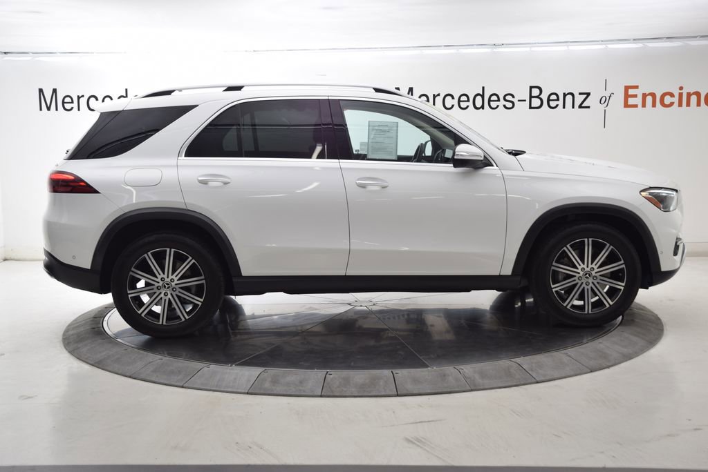 Used 2025 Mercedes-Benz GLE 450e 4MATIC image 7
