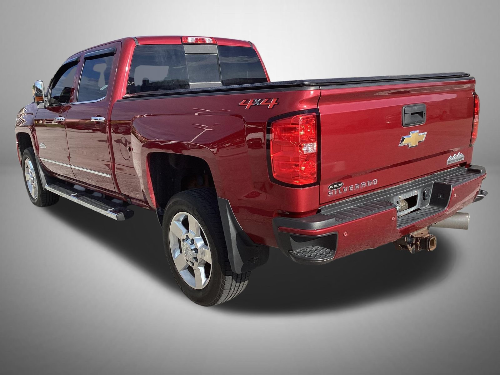 Used 2018 Chevrolet Silverado 2500 High Country w/ Duramax Plus Package AWD/4WD image 4