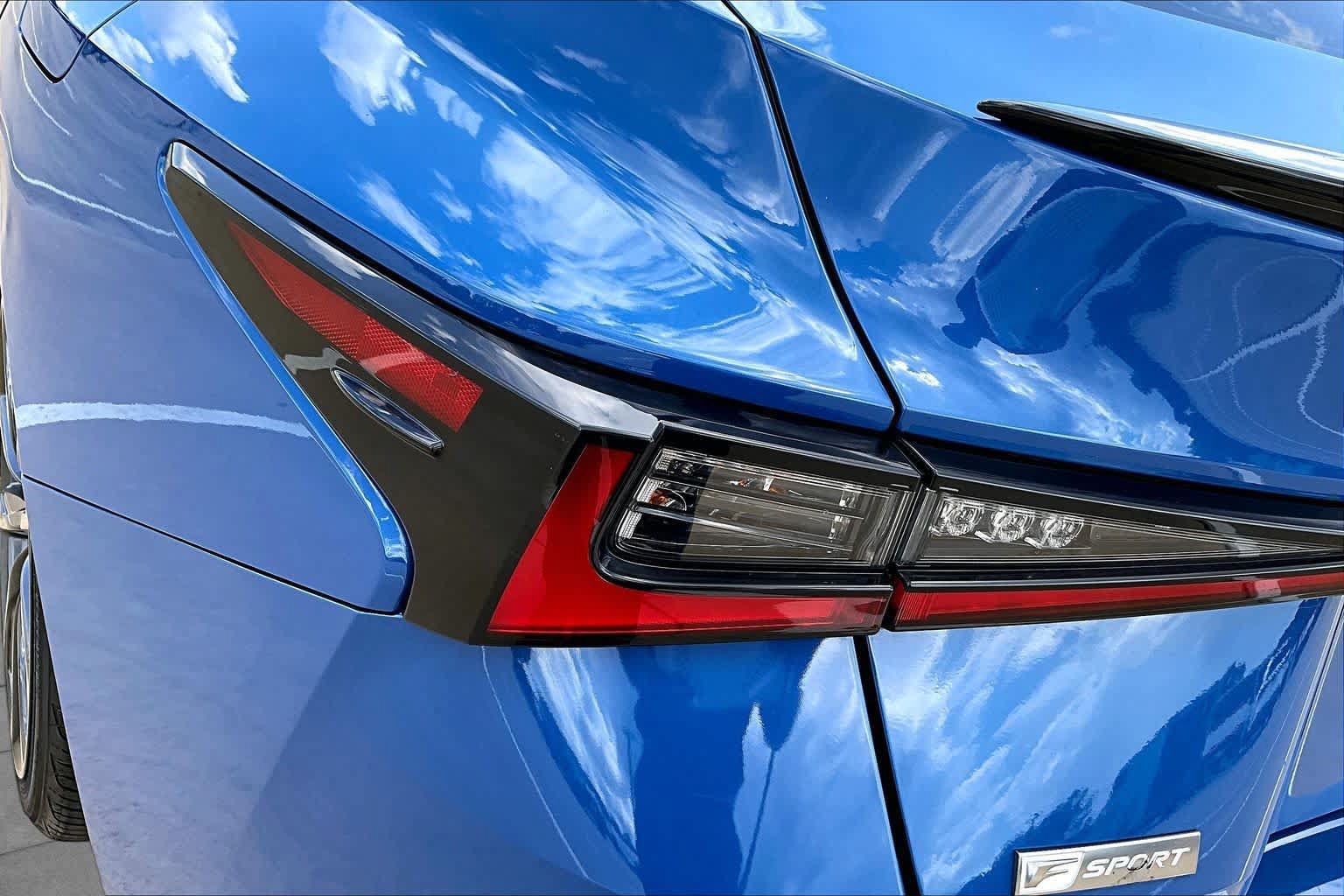 Used 2021 Lexus IS 350 F Sport w/ Accessory Package 2 RWD image 27