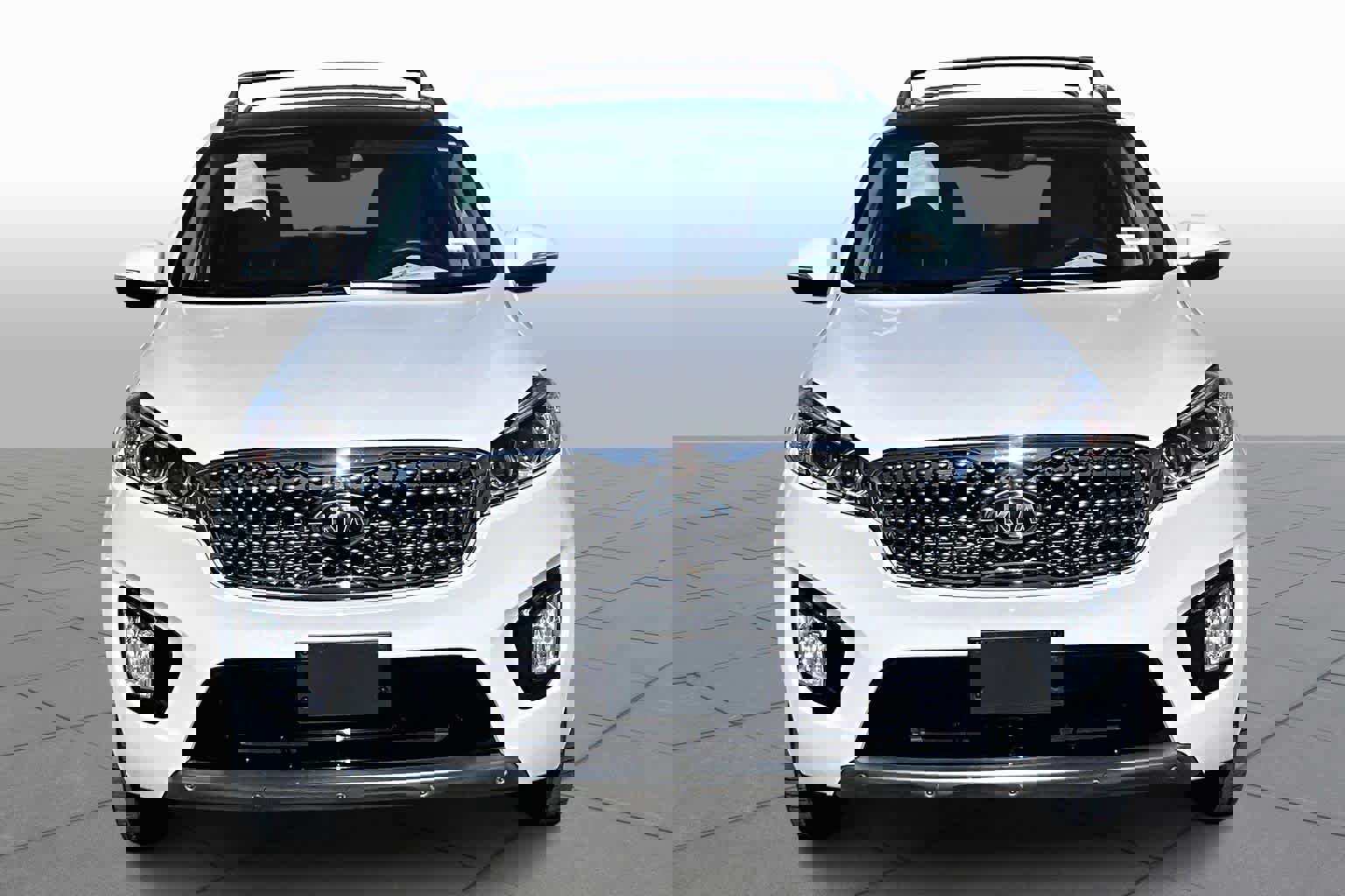 Used 2017 Kia Sorento SX image 4