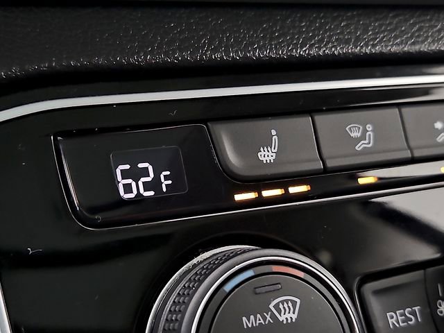 Used 2018 Volkswagen Atlas SEL FWD image 28