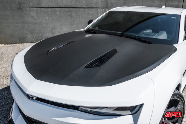 Used 2018 Chevrolet Camaro SS image 22
