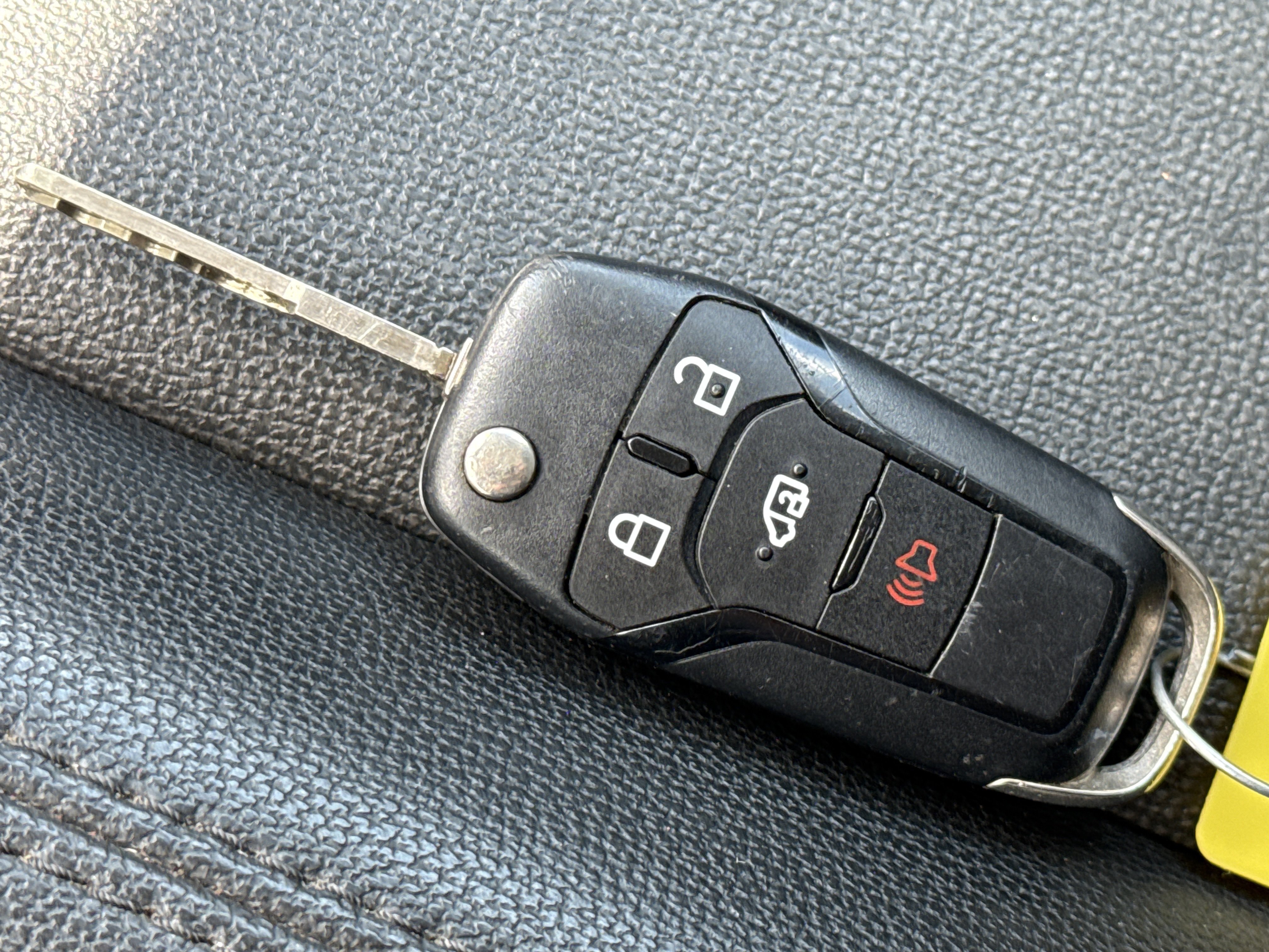 Used 2021 Ford Transit Connect XL FWD image 28