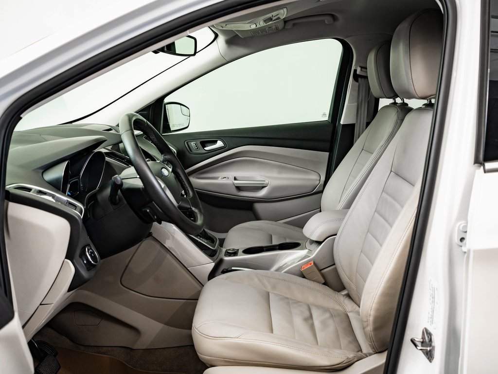 Used 2013 Ford Escape SEL image 19