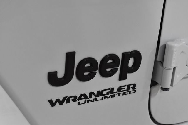 Used 2022 Jeep Wrangler Unlimited Sahara image 35