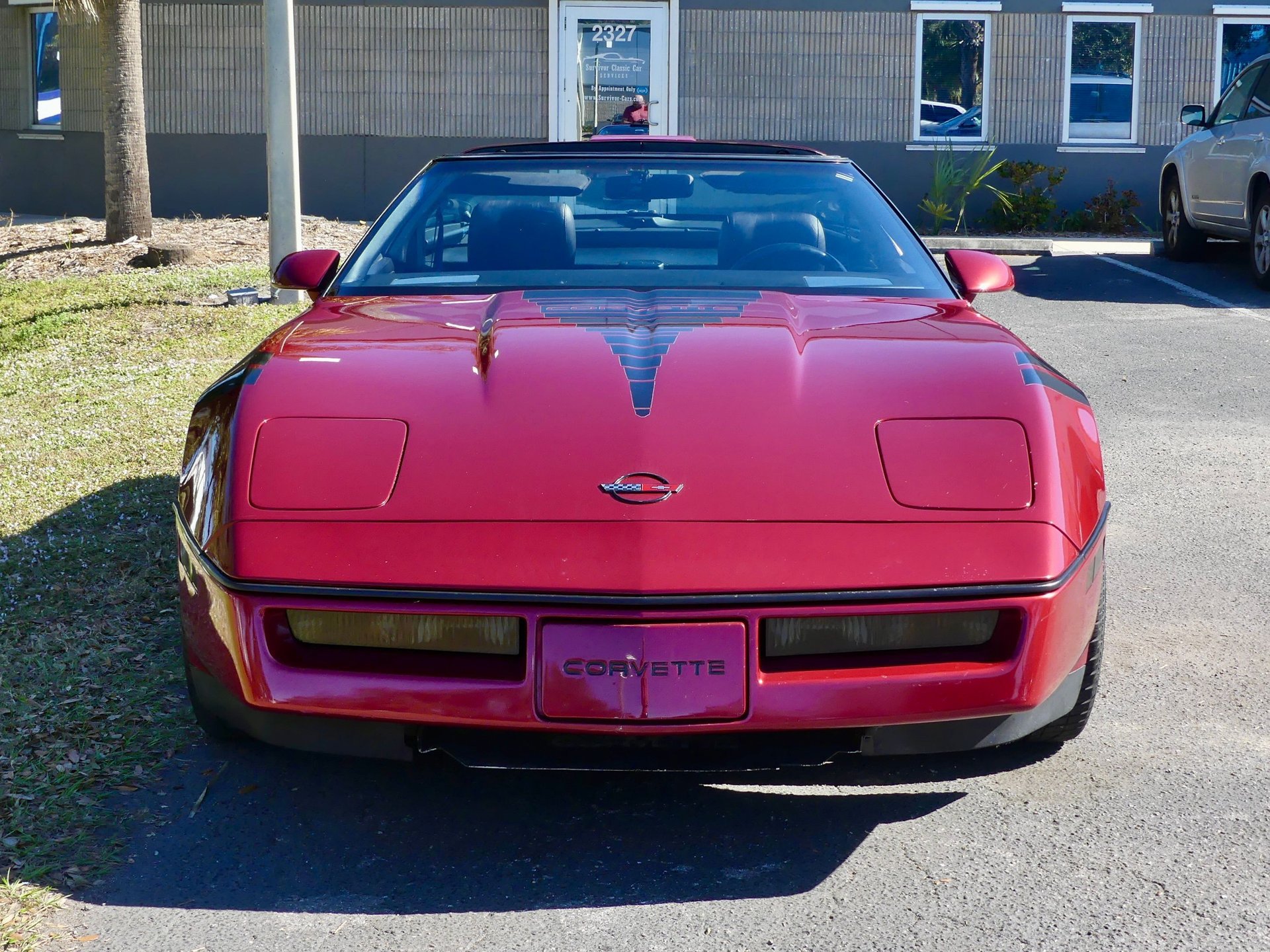 Used 1989 Chevrolet Corvette Coupe RWD image 4